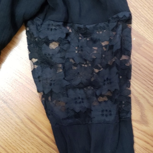 Cute dress - Picture 2 of 3